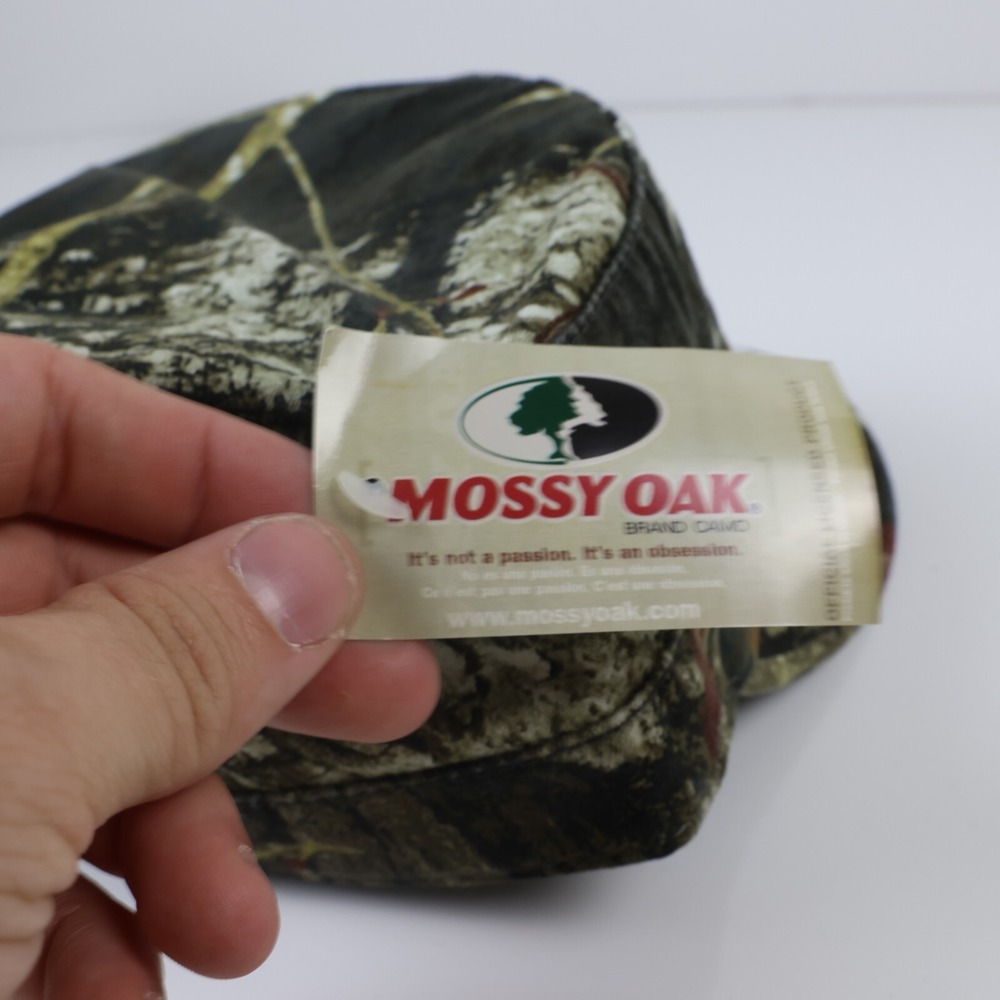 North Dakota Fighting Hawks Mossy Oak Camo Cap Adjustable NWT Womens - Picture 5 of 8